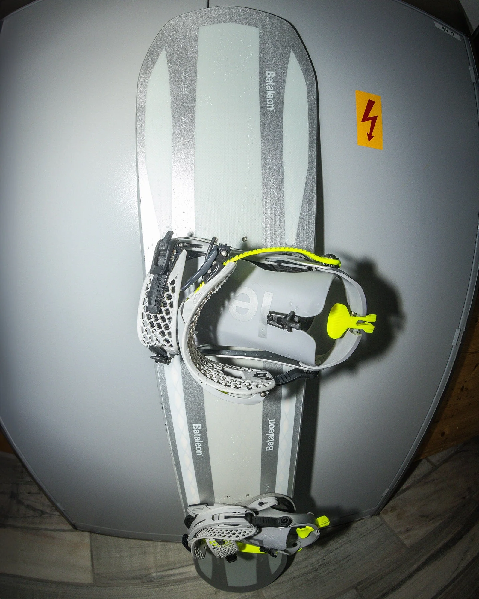 Blaster AsymWrap™ FASE® Snowboard Bindings - Image 18